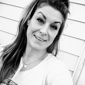 Meet your Posher, Kelli